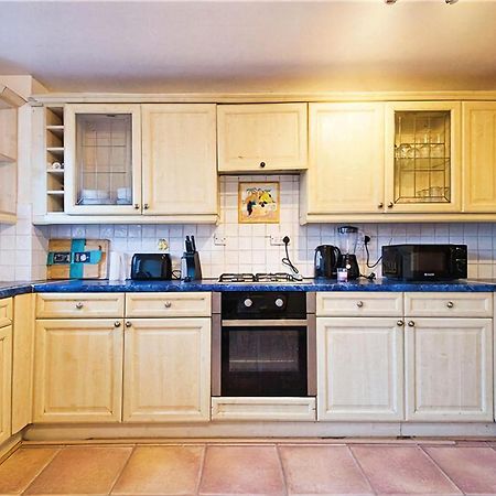 Manor Place Apartment Thamesmead Thamesmead  外观 照片