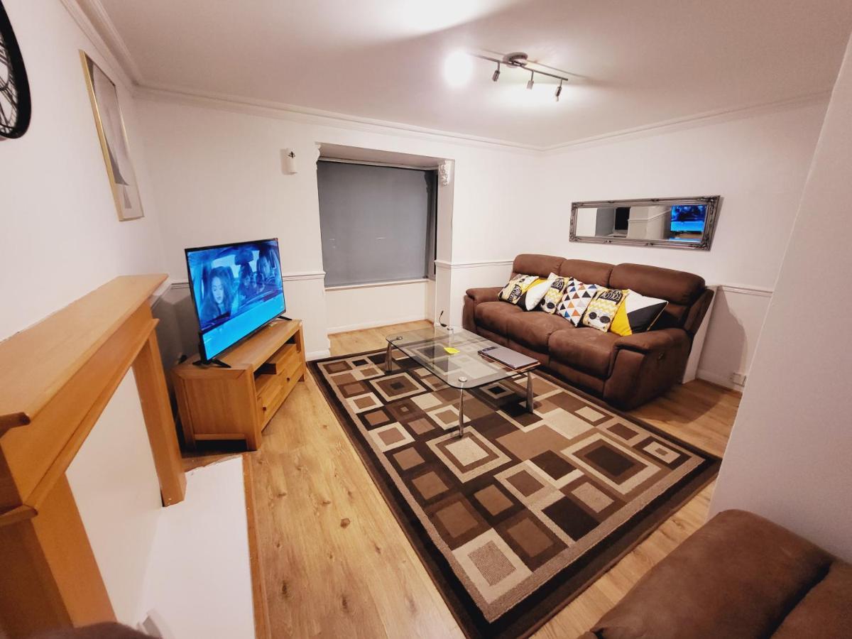 Manor Place Apartment Thamesmead Thamesmead  外观 照片
