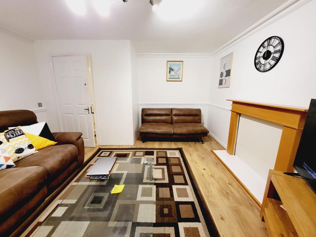 Manor Place Apartment Thamesmead Thamesmead  外观 照片